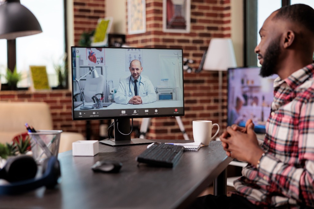 Télé-expertise médicale et concertation avec le CHU